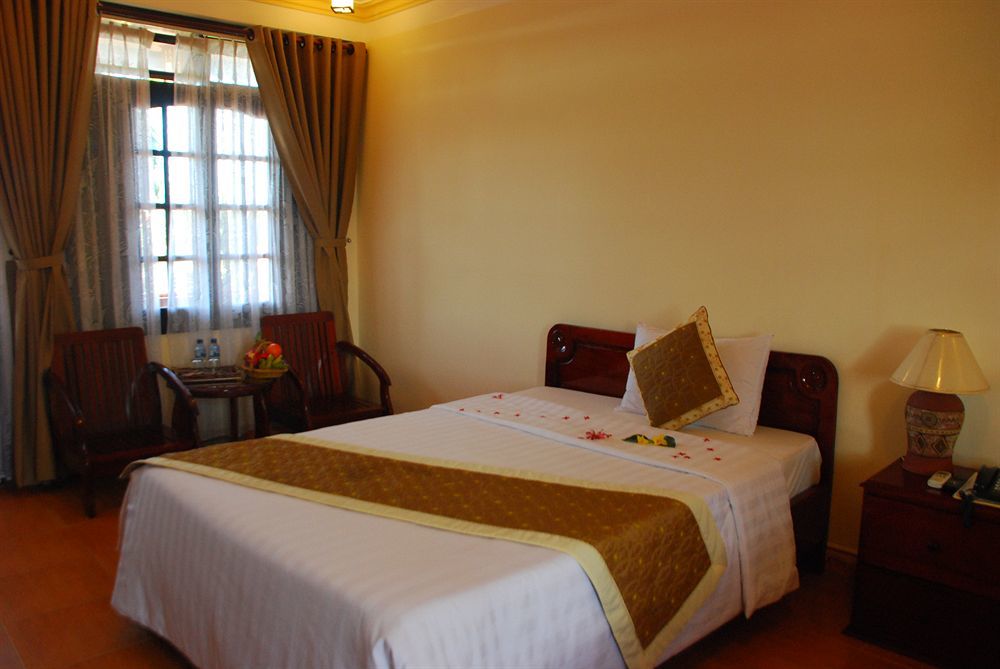Pho Hoi Riverside Resort Хоян Екстер'єр фото