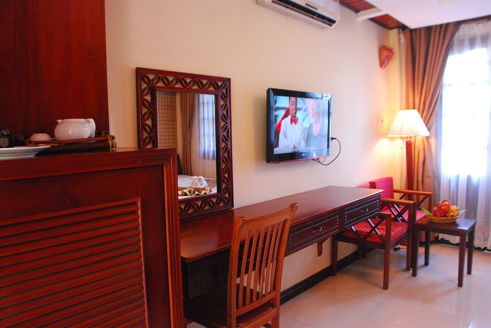 Pho Hoi Riverside Resort Хоян Екстер'єр фото