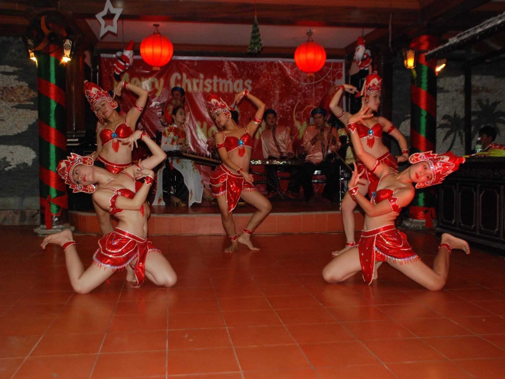 Pho Hoi Riverside Resort Хоян Екстер'єр фото